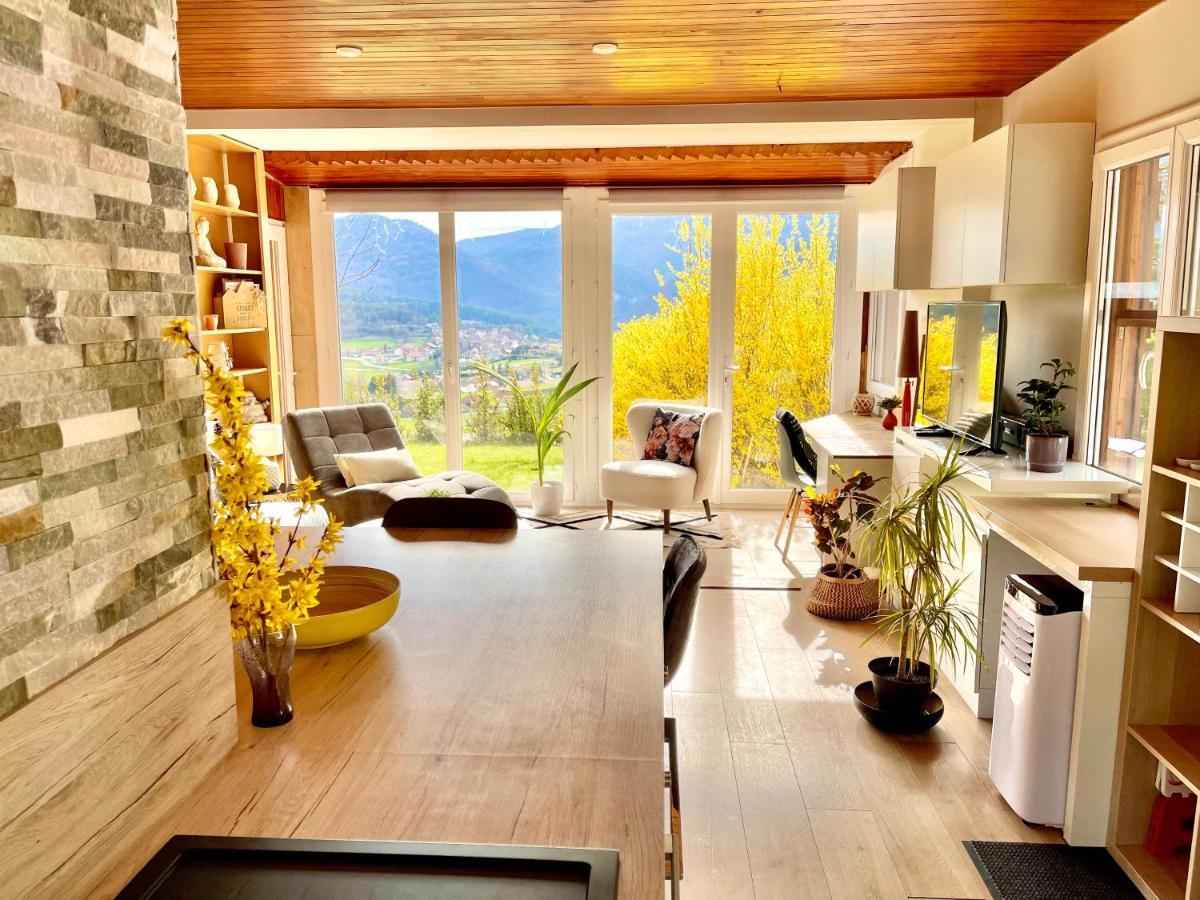 Cosy Dominant Le Village Chalet